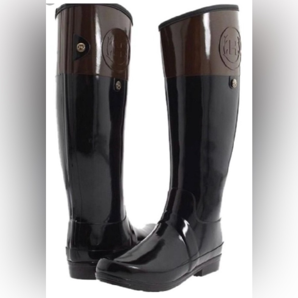 Hunter Two-Tone Gloss Rain Boots in Black and Brown